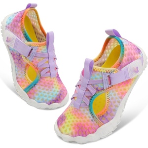 LeIsfIt Kids Water Shoes Boys Girls Swim Beach Shoes Toddler Barefoot Summer Shoe Quick-Dry Lightweight Aqua Socks for Pool Sand(B-tiedye)