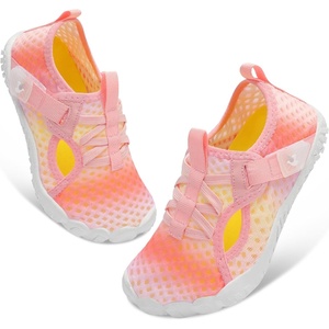 LeIsfIt Kids Water Shoes Boys Girls Swim Beach Shoes Toddler Barefoot Summer Shoe Quick-Dry Lightweight Aqua Socks for Pool Sand(Pink Color)
