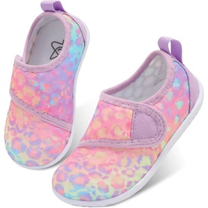 LeIsfIt Toddler Water Shoes Boys Girls Barefoot Aqua Socks Kids Breathable Quick-Dry Swim Shoes for Beach Pool Surf(Colorleopard)