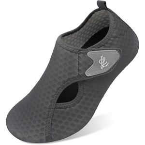 LeIsfIt Water Shoes for Women Men Swim Beach Barefoot Shoes Quick Dry Aqua Socks for Pool Diving Boating River Yoga Lake Surf(Dark Grey)